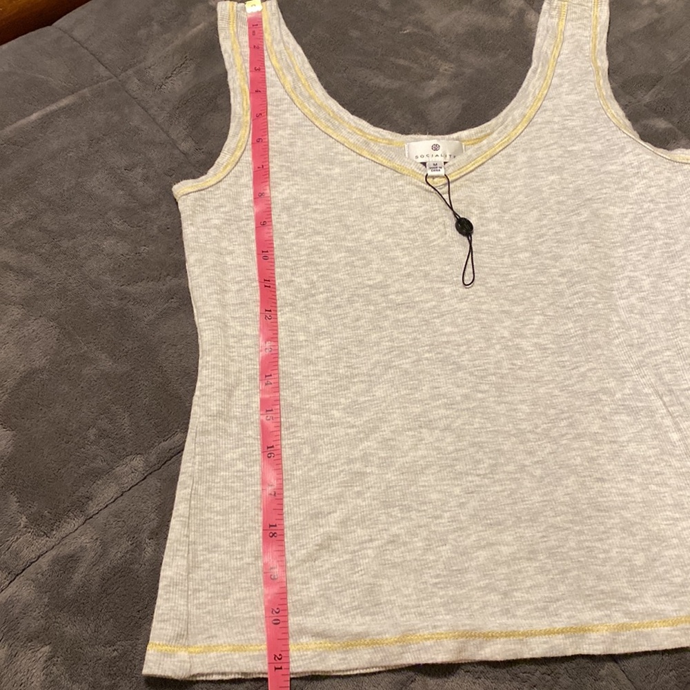 NWT Socialite Ribbed Tank Top - Picture 8 of 9